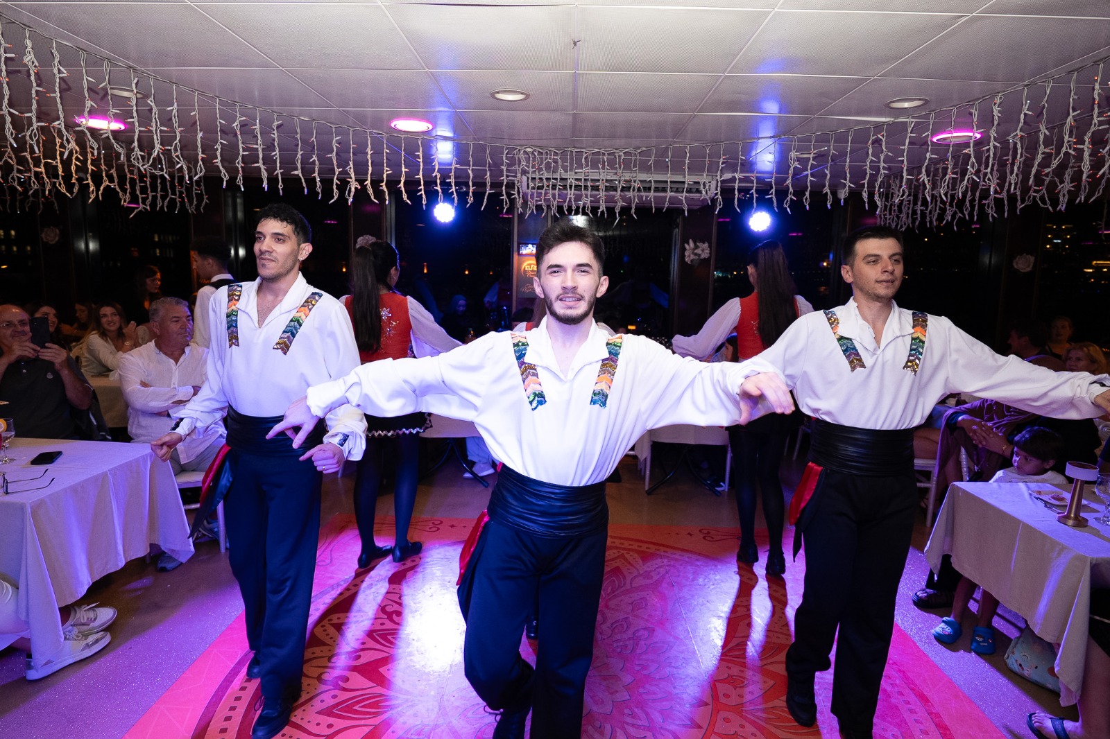 Without Alcohol & With Hotel Transfer (Private Standard Table) EC