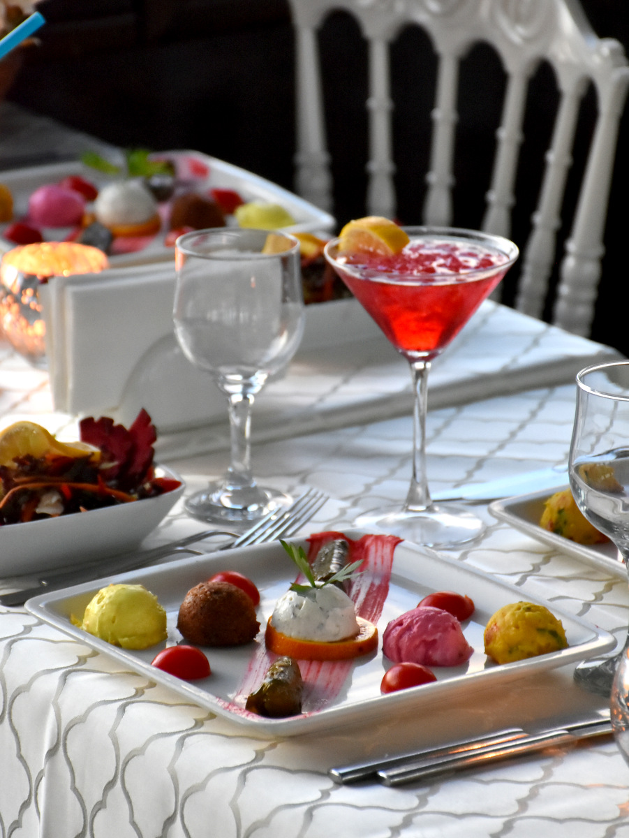 Without Alcohol & With Hotel Transfer (Private Standard Table) EC