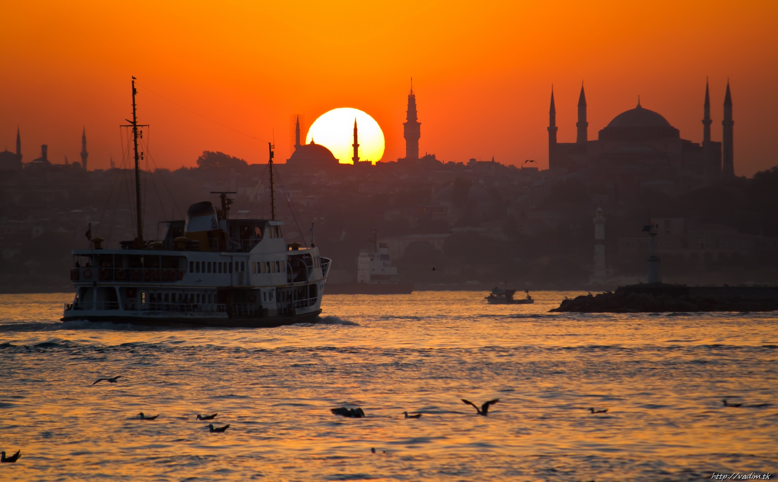 Sunset Cruise along the Bosphorus with Pick Up & Drop off