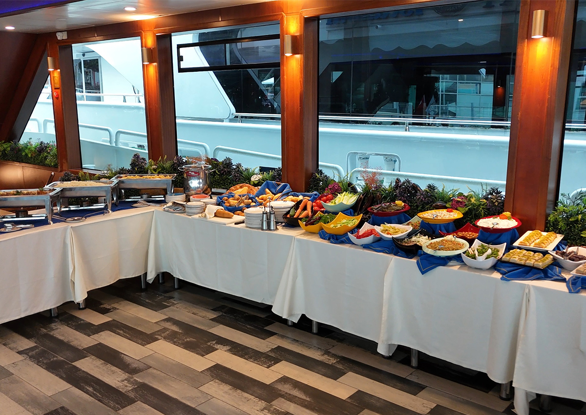 Lunch Cruise along the Bosphorus