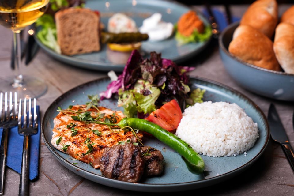 Bosphorus Dinner Cruise - (Unlimited Soft Drinks + Dinner + Turkish Shows ) Meeting Point)- Standard Backside Private Table 