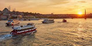 2024 POPULAR SALE-SAILING ALONG THE BOSPHORUS BOAT CRUISE