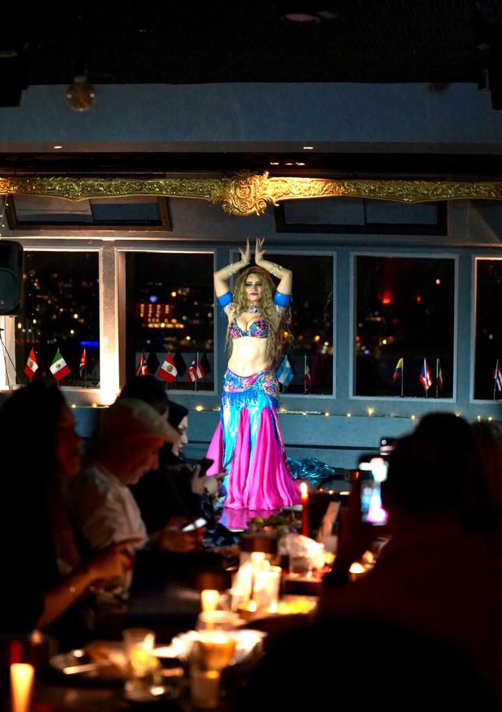 CRAZY SALE - PRIVATE VIP FRONT TABLE (NON ALCOHOL) - Meeting Point